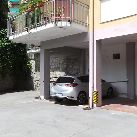 Pitosforo Flexyrent Apartment Rapallo