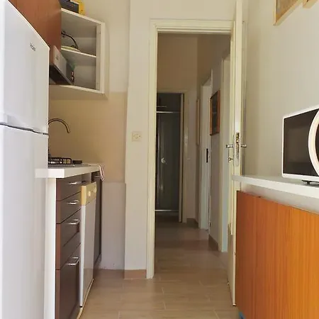 Pitosforo Flexyrent Lägenhet Rapallo